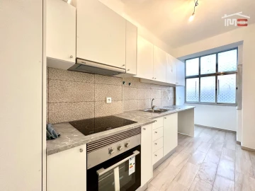 Apartamento T1 para Venda em Santo Antonio da Charneca