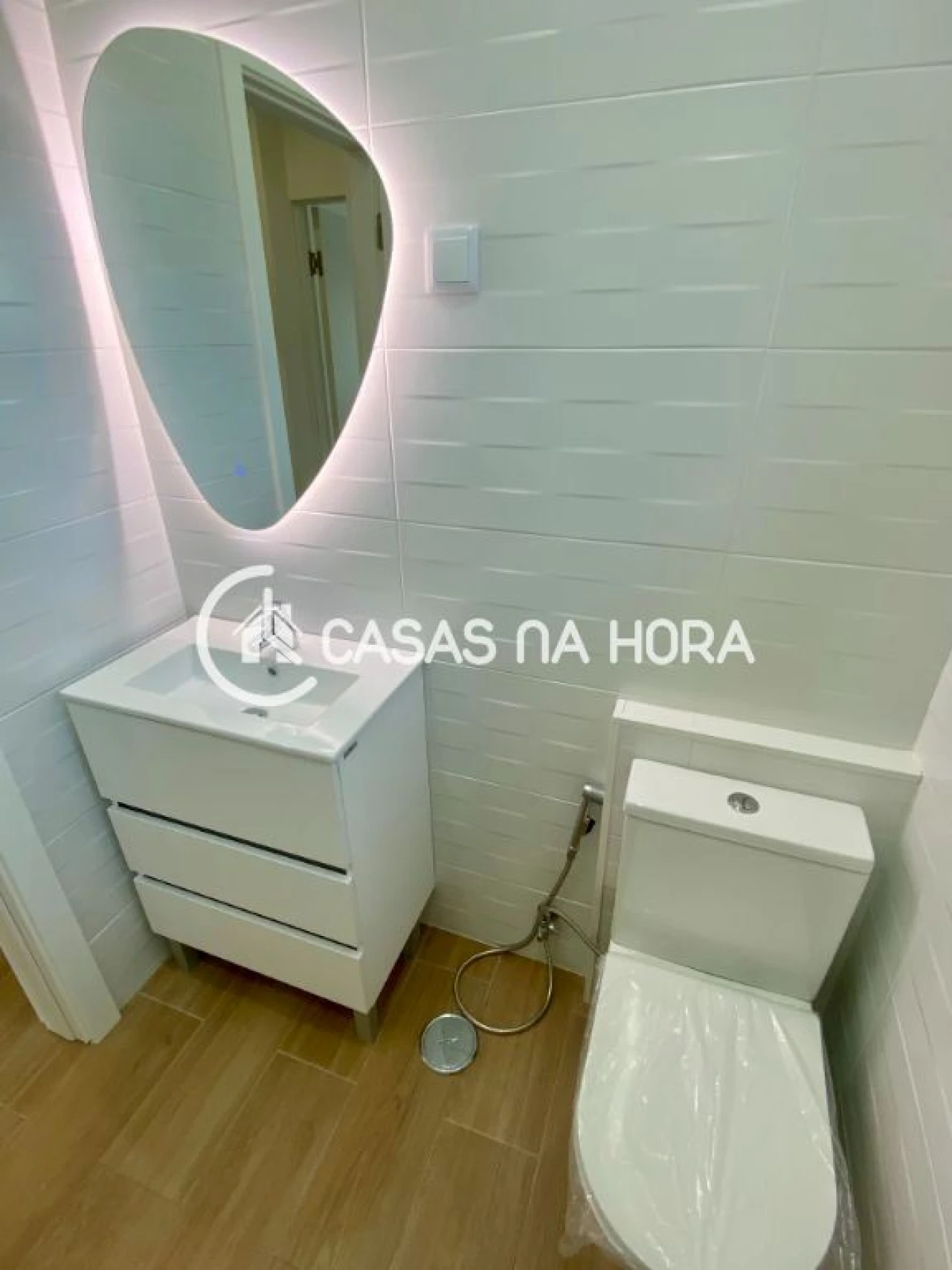 Apartamento T1 para Arrendamento em Laranjeiro e Feijó Foto 11