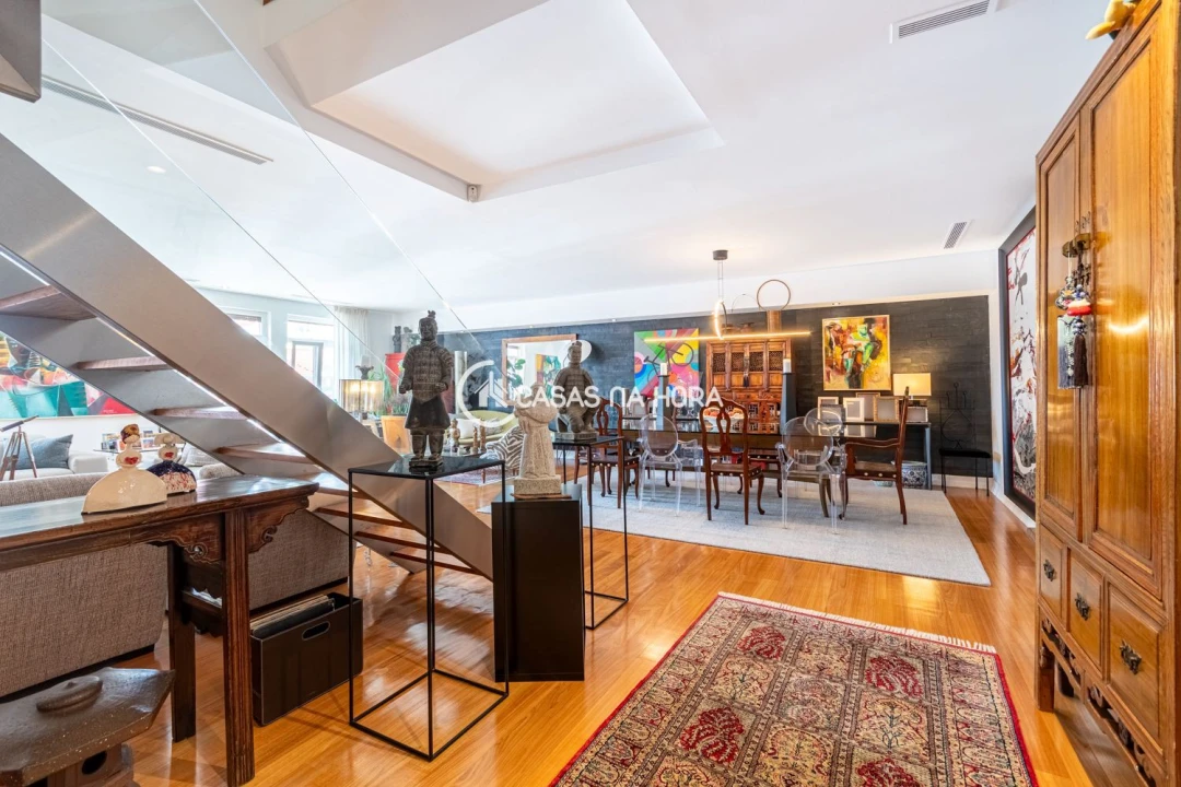 Apartamento T5 para Venda em Ajuda Foto 4