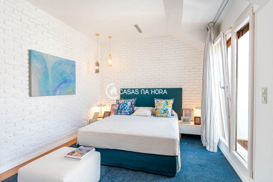 Apartamento T5 para Venda em Ajuda Foto 23