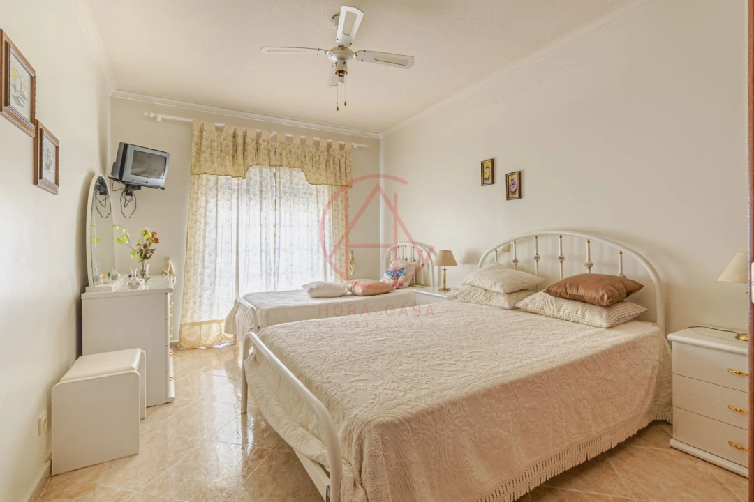 Apartamento T1 para Venda em Armação de Pera Foto 13