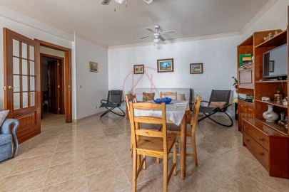 Apartamento T1 para Venda em Armação de Pera