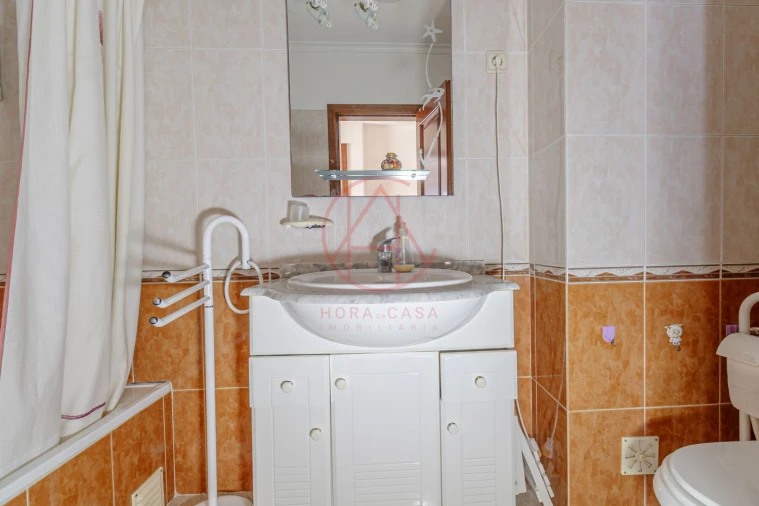 Apartamento T1 para Venda em Armação de Pera Foto 17