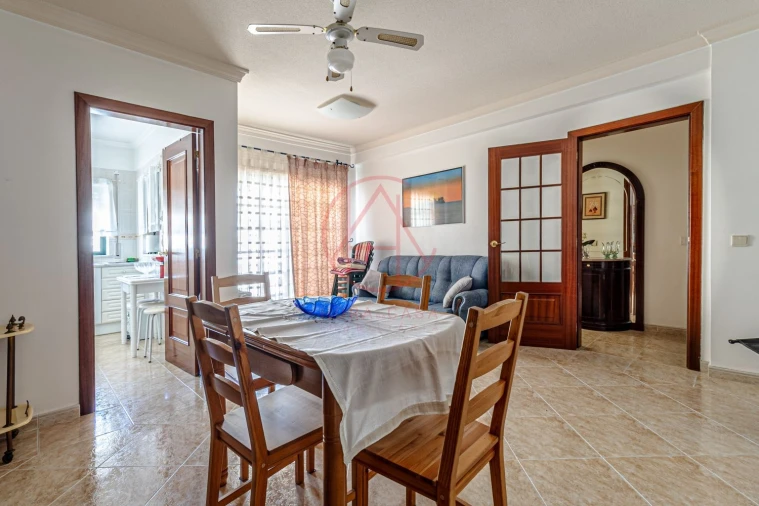 Apartamento T1 para Venda em Armação de Pera Foto 5