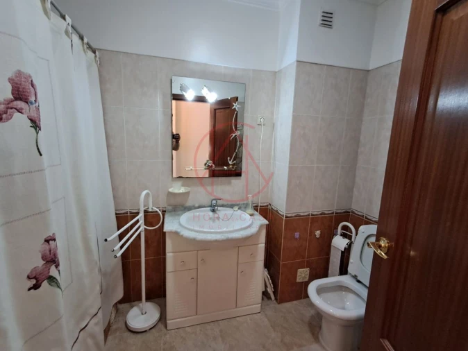 Apartamento T1 para Venda em Armação de Pera Foto 19