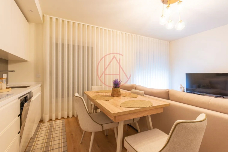Apartamento T1 para Venda em Seixal, Arrentela e Aldeia de Paio Pires Foto 4