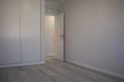 Apartamento T4 para Venda em Amora
