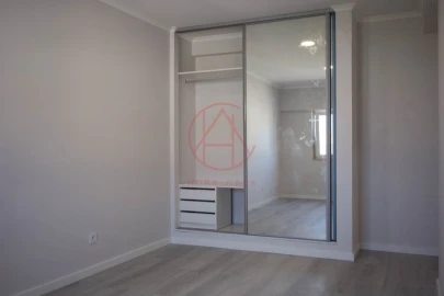 Apartamento T4 para Venda em Amora