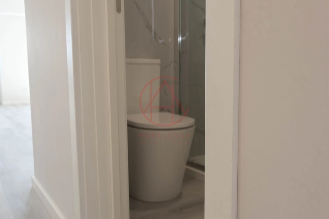 Apartamento T4 para Venda em Amora Foto 37