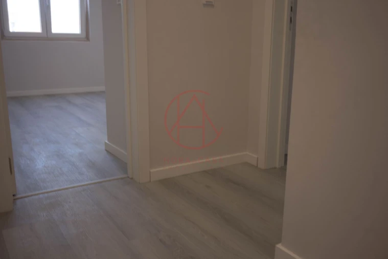 Apartamento T4 para Venda em Amora Foto 47