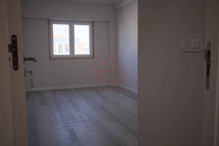 Apartamento T4 para Venda em Amora Foto 41