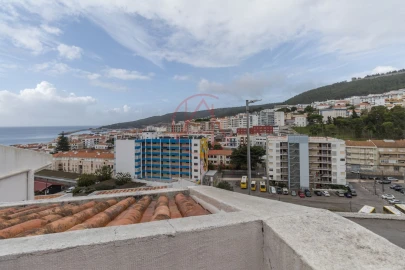 Apartamento T6 para Venda em Sesimbra (Santiago)