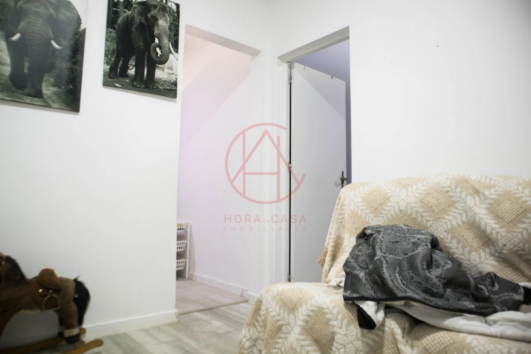 Apartamento T2 para Venda em Baixa da Banheira e Vale da Amoreira Foto 3