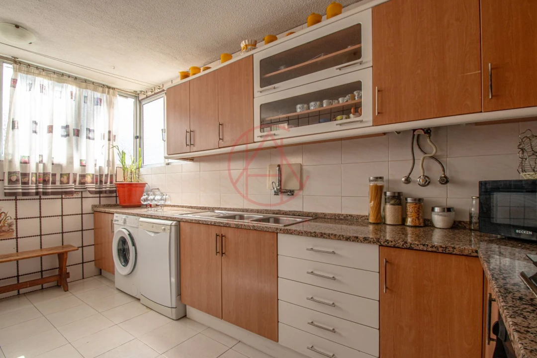 Apartamento T3 para Venda em Santo Antonio da Charneca Foto 2