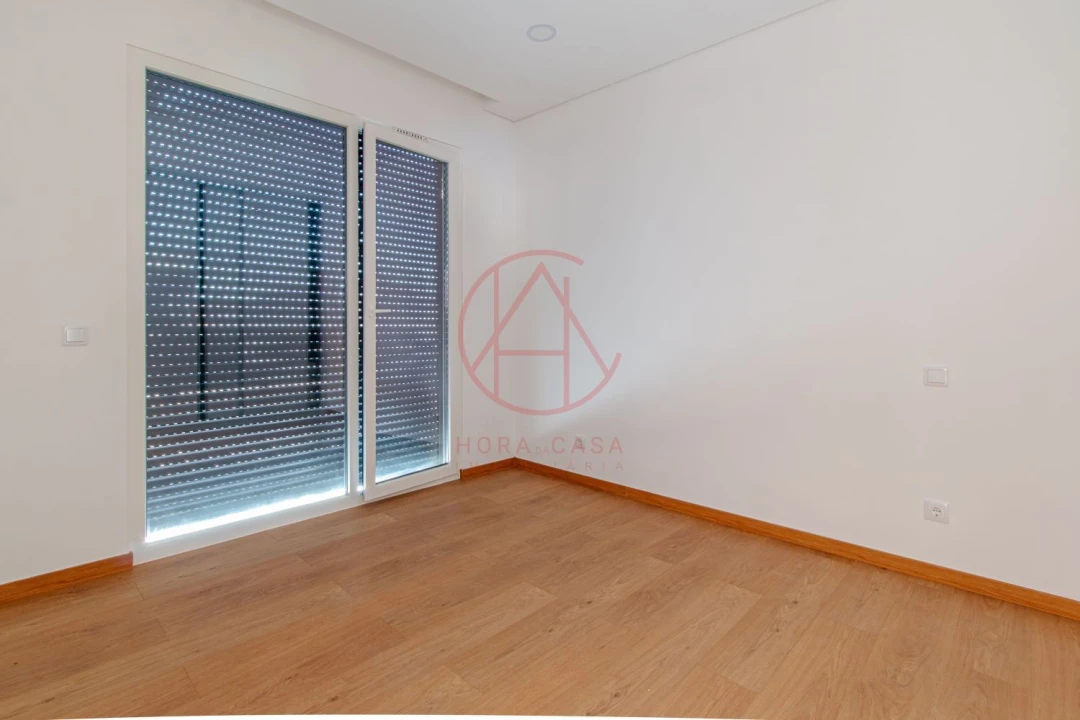 Moradia T4 para Venda em Azeitão (São Lourenço e São Simão) Foto 16