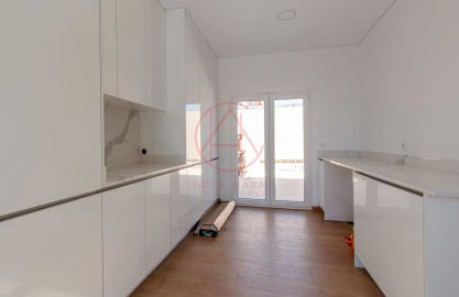 Moradia T4 para Venda em Azeitão (São Lourenço e São Simão)