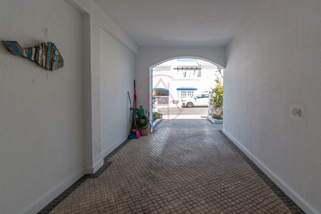 Moradia T4 para Venda em Santo Antonio da Charneca Foto 55