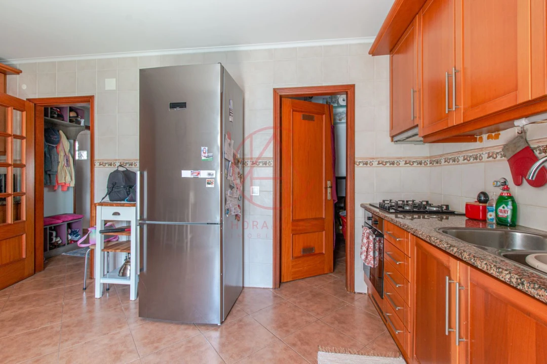 Moradia T4 para Venda em Santo Antonio da Charneca Foto 20