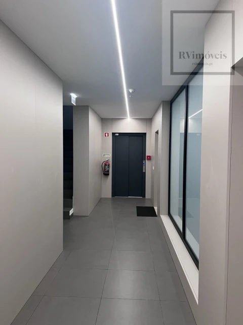 Apartamento T2 para Arrendamento em Santa Maria Maior e Monserrate e Meadela