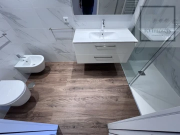 Apartamento T2 para Arrendamento em Santa Maria Maior e Monserrate e Meadela