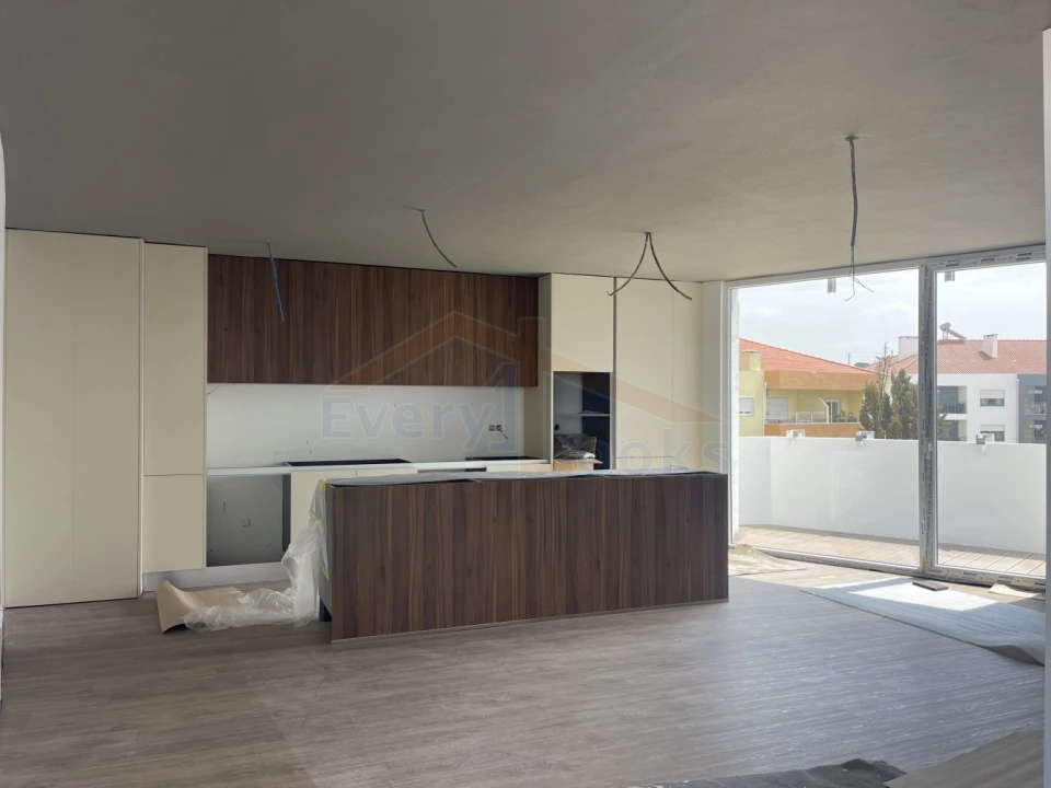 Apartamento T4 para Venda em Lourinhã e Atalaia Foto 6