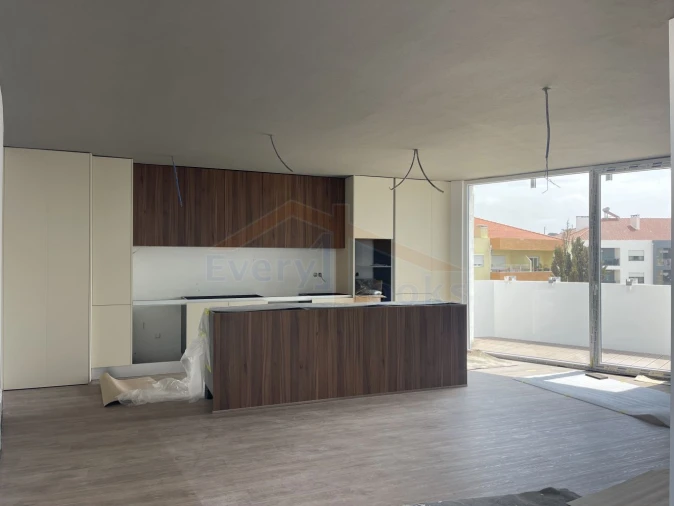 Apartamento T4 para Venda em Lourinhã e Atalaia Foto 6