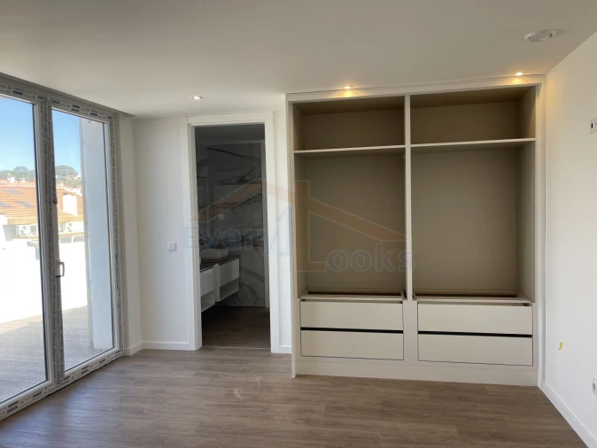 Apartamento T4 para Venda em Lourinhã e Atalaia Foto 21