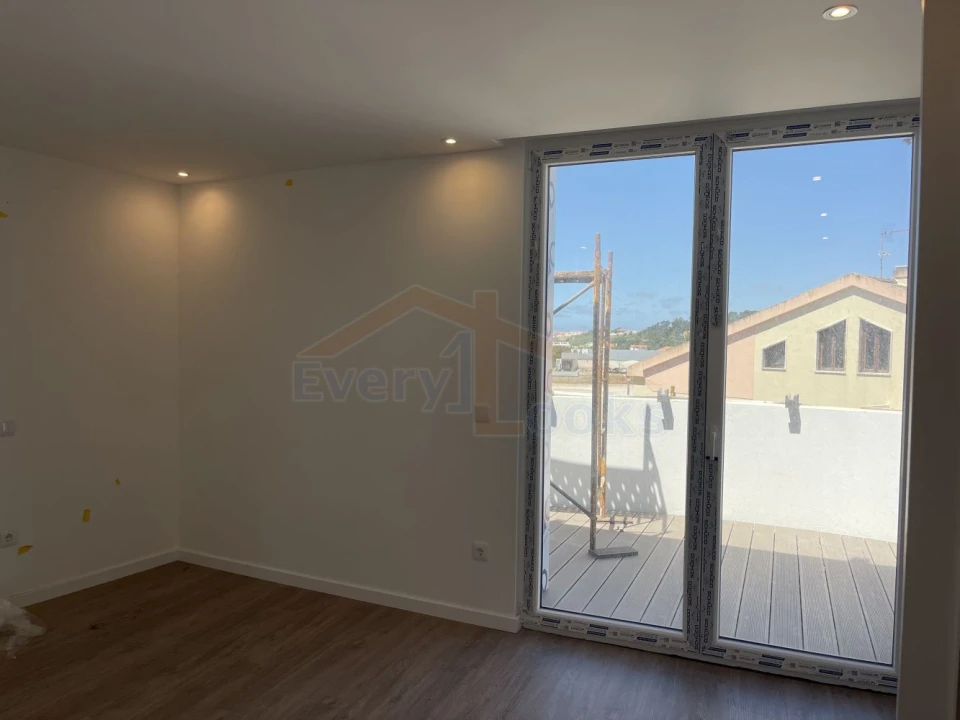 Apartamento T4 para Venda em Lourinhã e Atalaia Foto 22