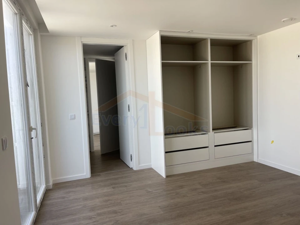 Apartamento T4 para Venda em Lourinhã e Atalaia Foto 19