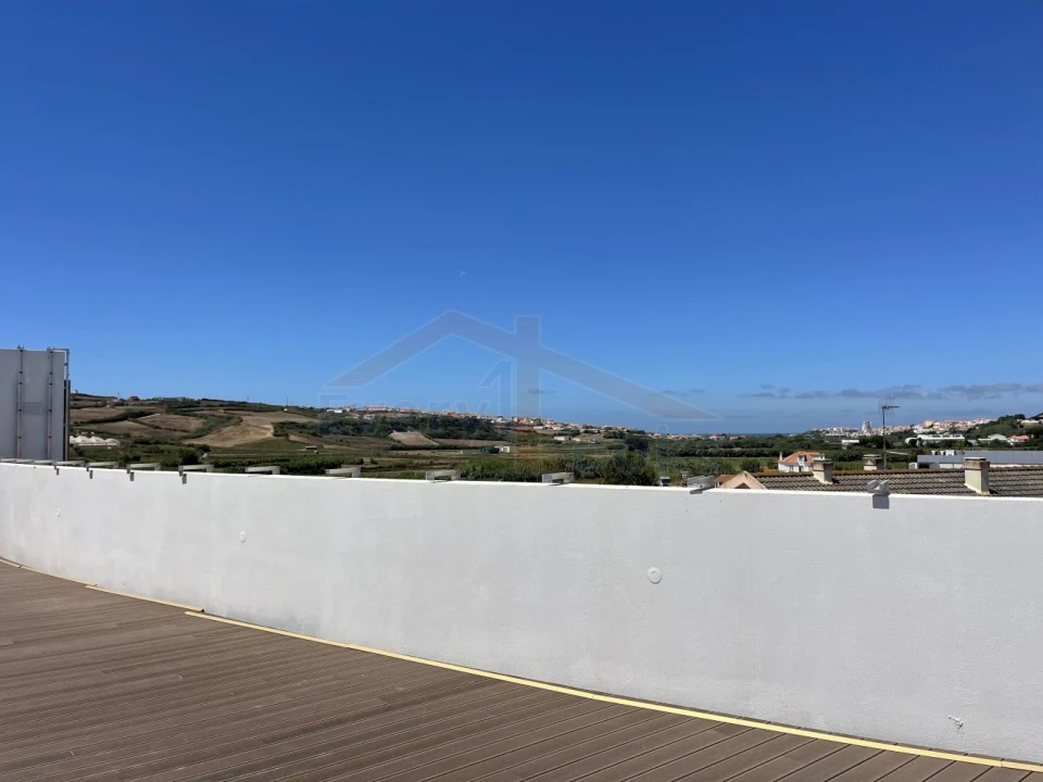Apartamento T4 para Venda em Lourinhã e Atalaia Foto 47
