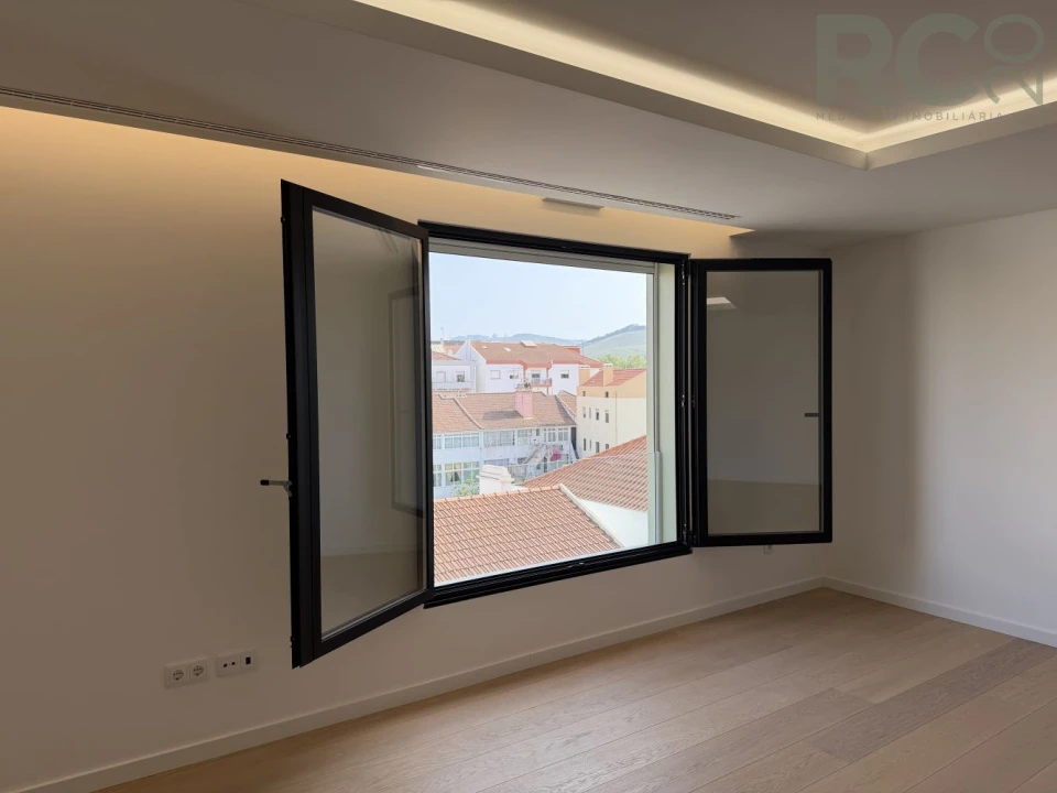 Apartamento T3 para Venda em Santa Maria, São Pedro e Matacães Foto 11