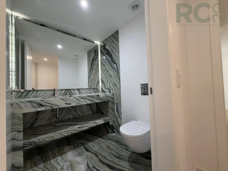 Apartamento T3 para Venda em Santa Maria, São Pedro e Matacães Foto 35