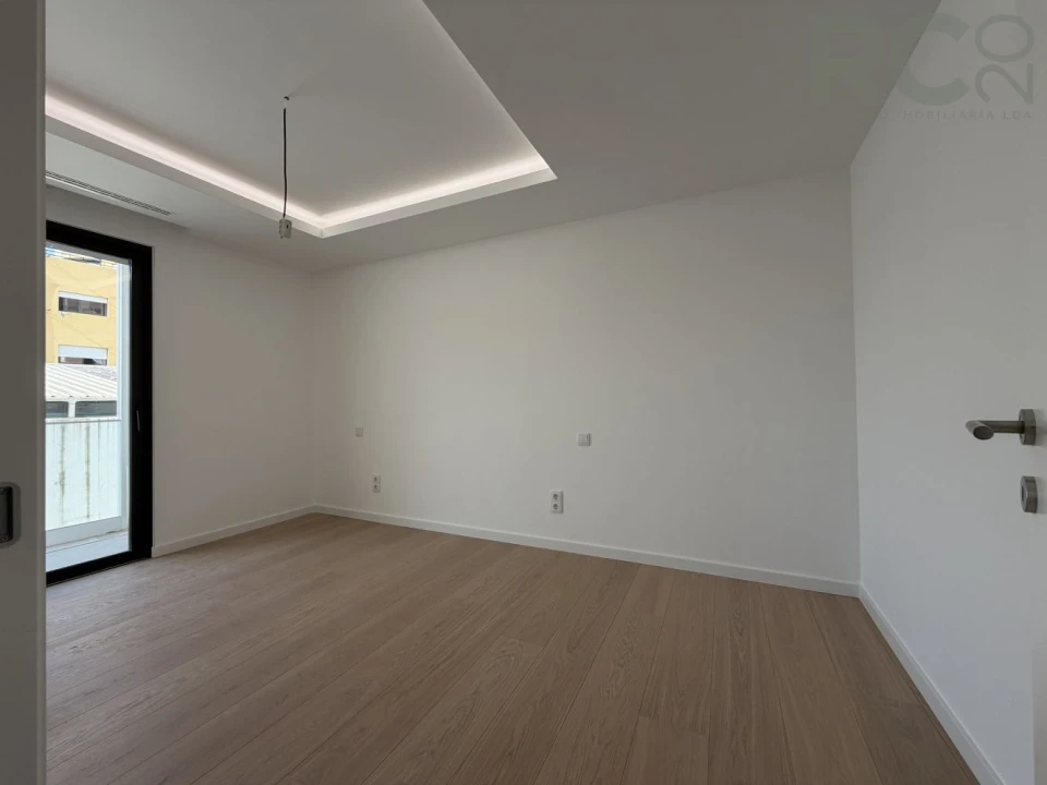 Apartamento T3 para Venda em Santa Maria, São Pedro e Matacães Foto 37