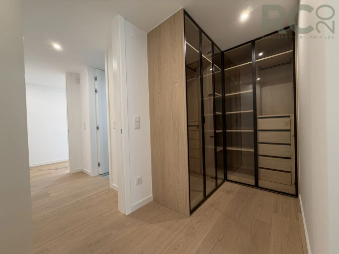 Apartamento T3 para Venda em Santa Maria, São Pedro e Matacães Foto 46