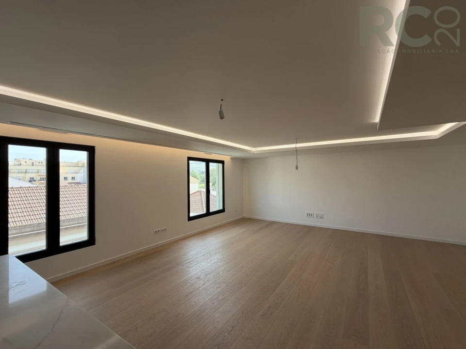 Apartamento T3 para Venda em Santa Maria, São Pedro e Matacães Foto 10