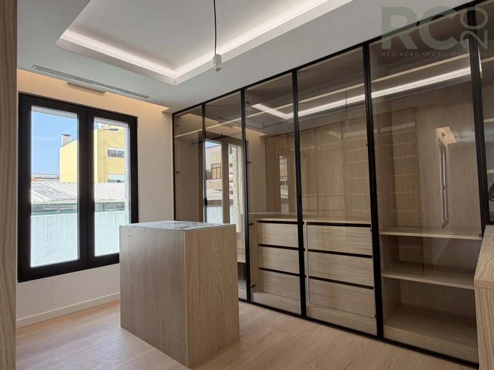 Apartamento T3 para Venda em Santa Maria, São Pedro e Matacães Foto 48