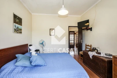 Moradia T5 para Venda em Marvila, Ribeira Santarém, São Salvador, São Nicolau