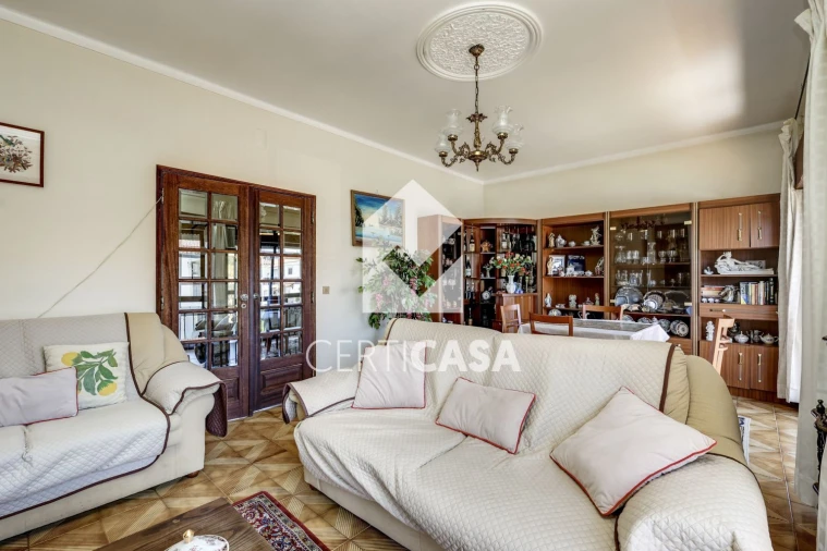 Moradia T5 para Venda em Marvila, Ribeira Santarém, São Salvador, São Nicolau Foto 25
