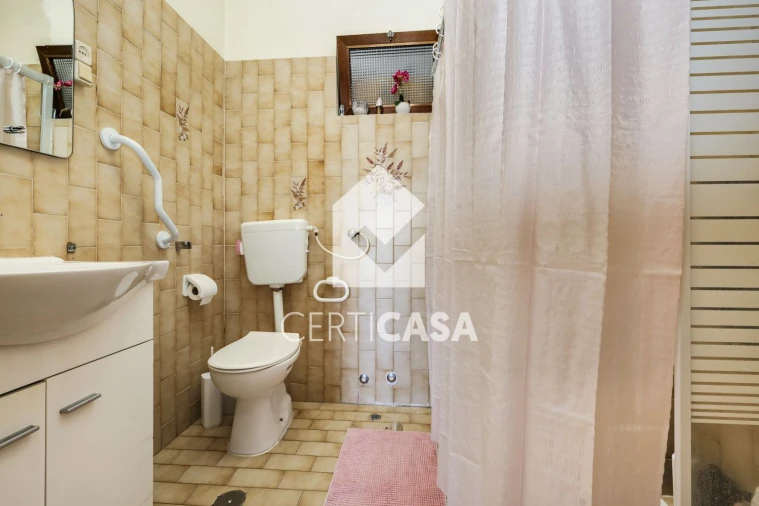 Moradia T5 para Venda em Marvila, Ribeira Santarém, São Salvador, São Nicolau Foto 33