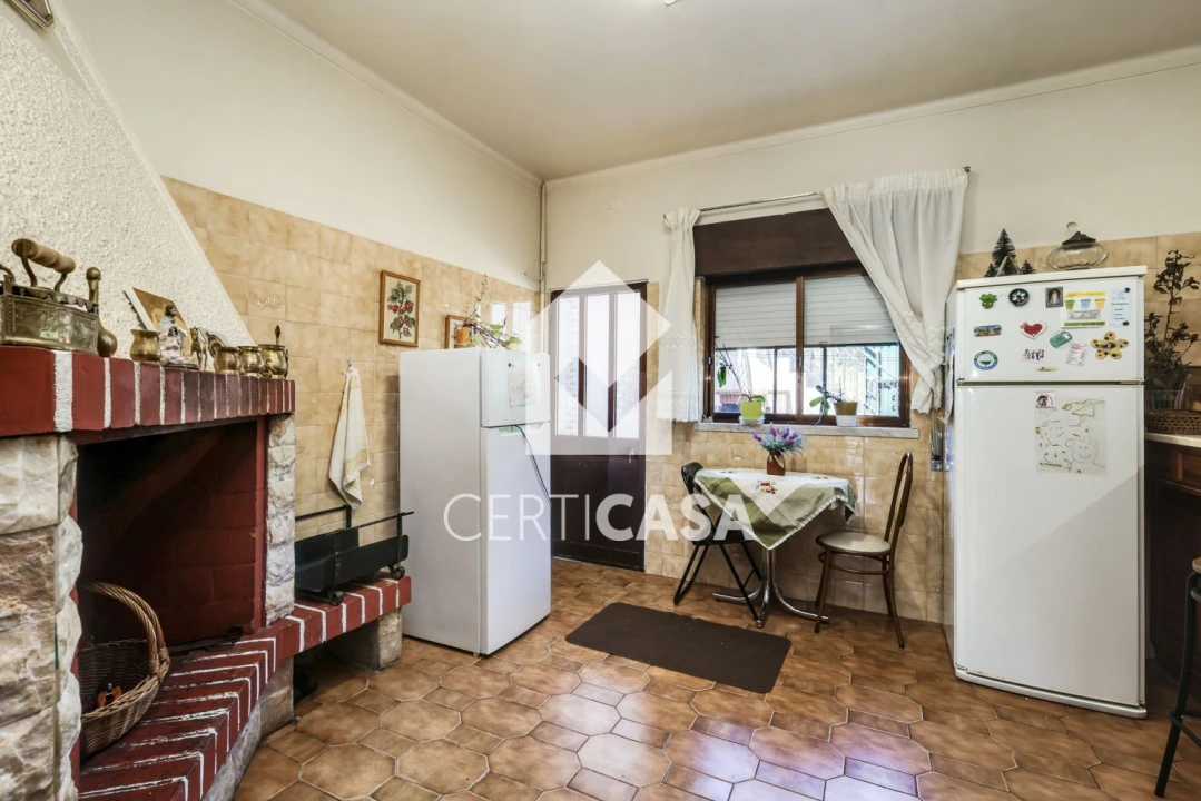 Moradia T5 para Venda em Marvila, Ribeira Santarém, São Salvador, São Nicolau Foto 8