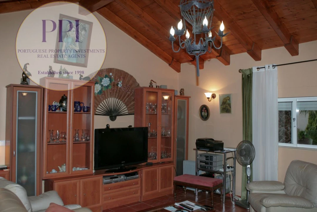 Moradia T2 para Venda em Budens Foto 23