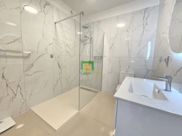 Moradia T3 para Venda em São Jorge