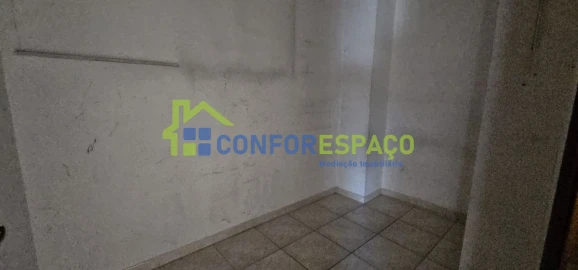 Loja para Arrendamento em Castelo Branco