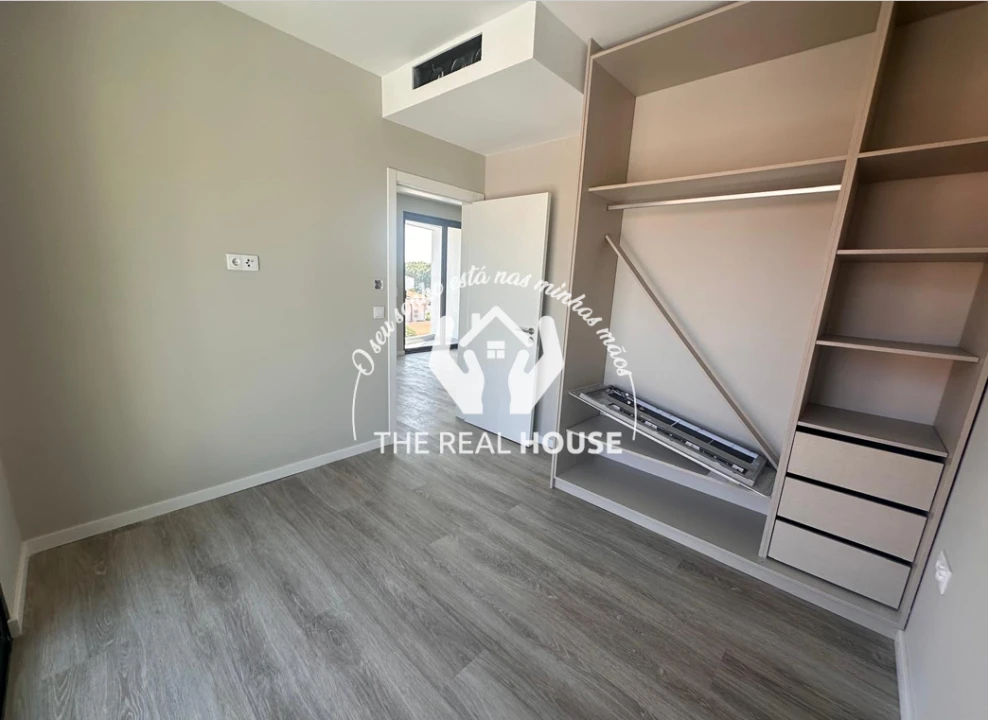 Apartamento para Venda em Machico Foto 6