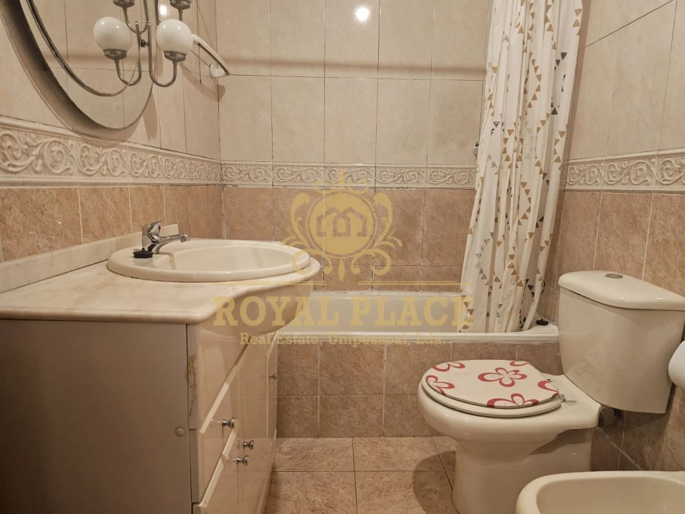 Apartamento T3 para Venda em Santa Maria de Lamas Foto 8