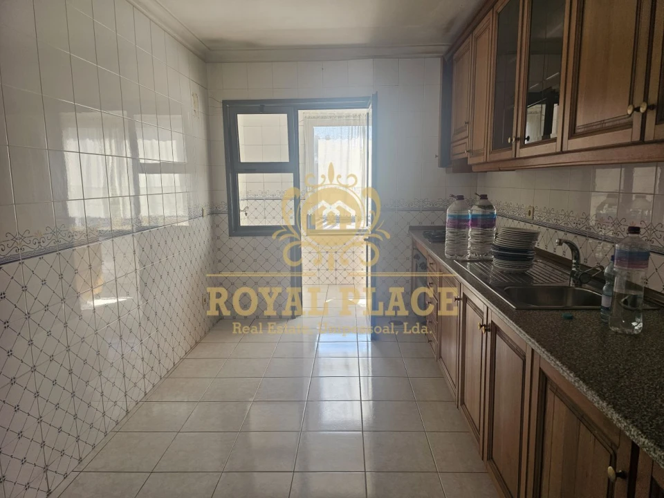 Apartamento T3 para Venda em Santa Maria de Lamas Foto 6