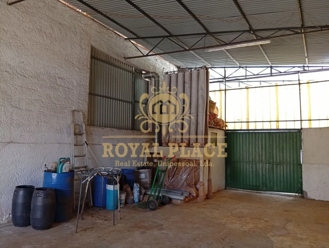 Loja para Arrendamento em Santa Maria de Lamas Foto 27