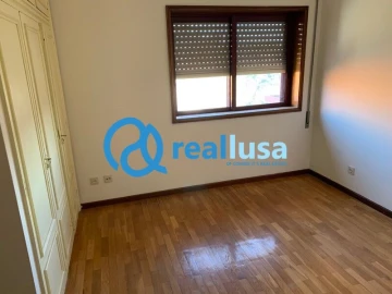 Apartamento T2 para Venda em Moreira