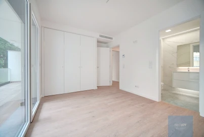 Apartamento T3 para Venda em Oeiras e São Julião da Barra, Paço de Arcos e Caxias