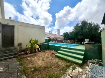 Terreno para Venda em São Domingos de Rana